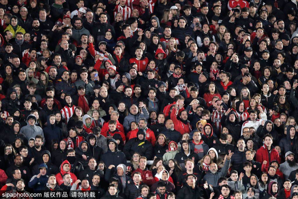 包含阿根廷队轻松取胜,士气爆棚的词条 包含阿根廷队轻松取胜,士气爆棚的词条