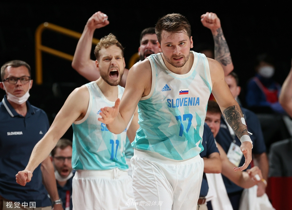 斯洛文尼亚男子滑板选手获得铜牌的简单介绍