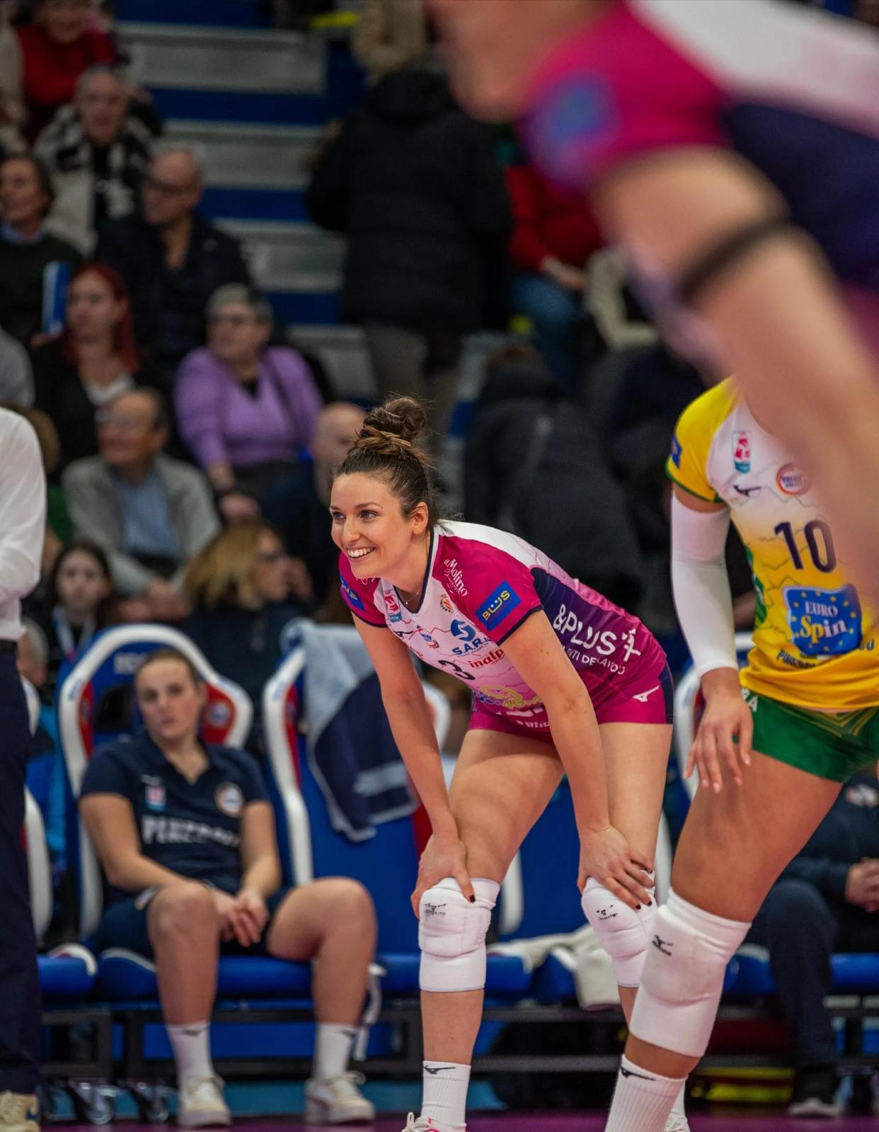 意大利女队在点球战中胜出 意大利女队在点球战中胜出