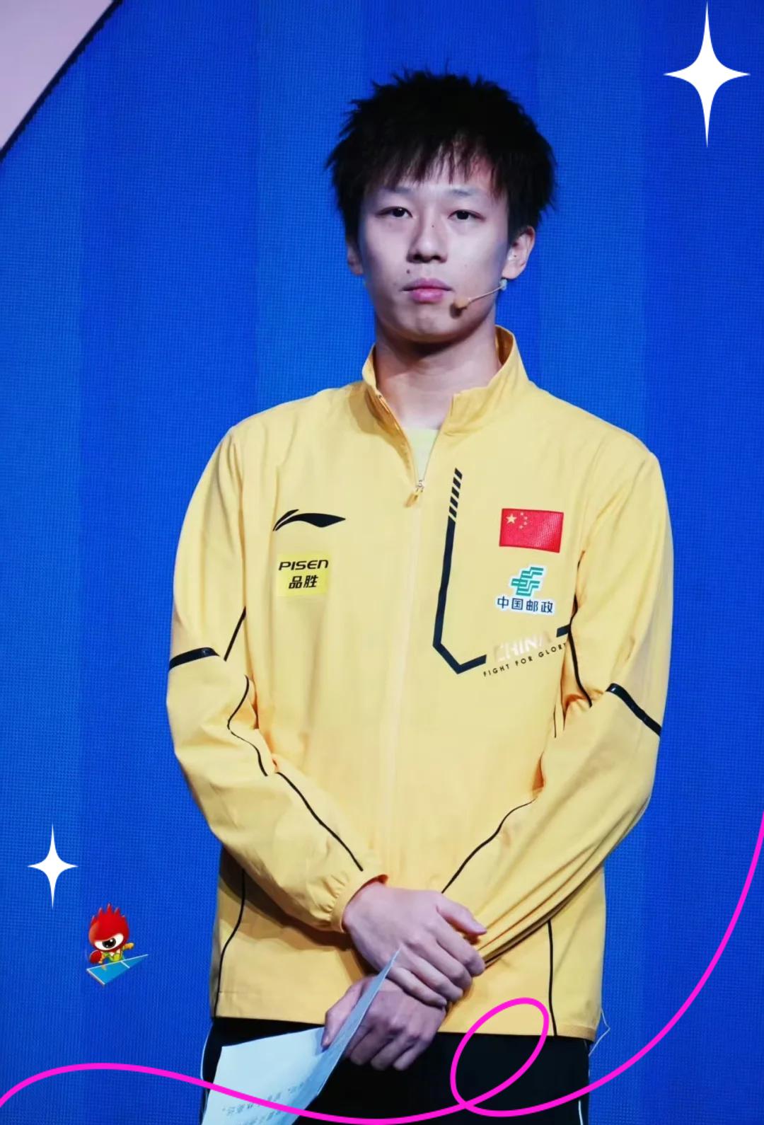 关于亚洲杯赛场燃情开战，球迷热情高涨的信息