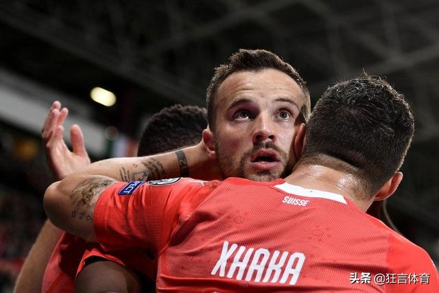 瑞士队员扭伤膝盖,或将影响欧预赛 瑞士队员扭伤膝盖,或将影响欧预赛