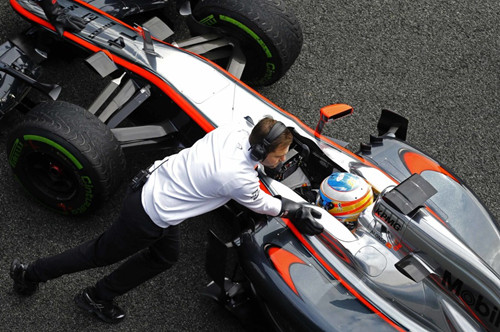 关于威廉姆斯翻盘索伯车队,阿隆索带队取胜的信息 关于威廉姆斯翻盘索伯车队,阿隆索带队取胜的信息