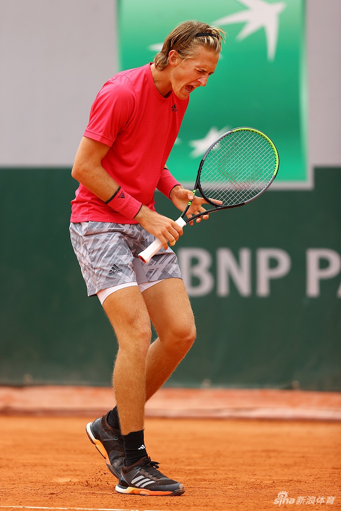 年终总决赛险胜法网，蒂姆带队取胜