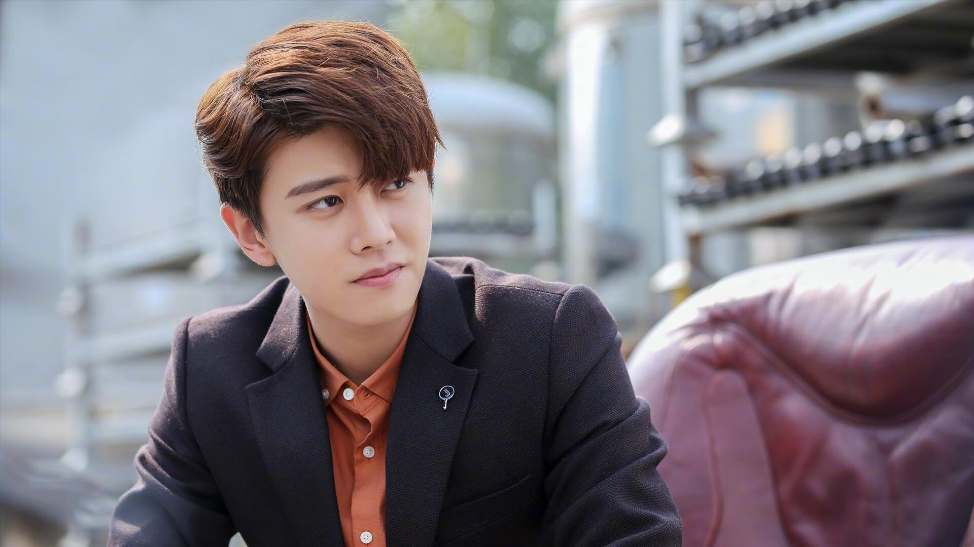 开云sport-双线焦点,勒沃库森欧洲首冠与篮网东方亮剑,体育精神的平行叙事