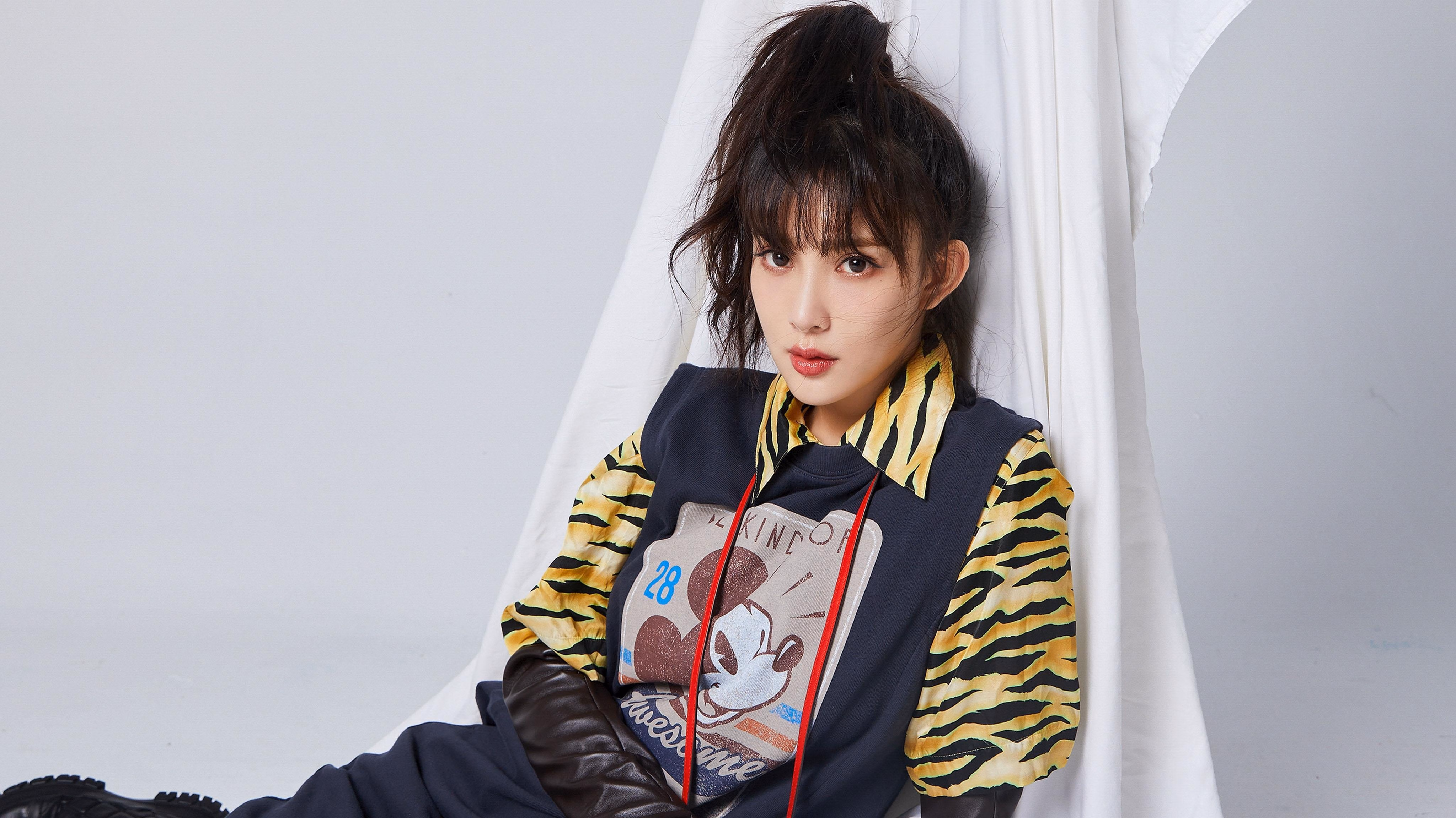 速度与魔法的对决，F1揭幕战焦点战燃爆赛道，上海队打穿魔术闪耀篮坛