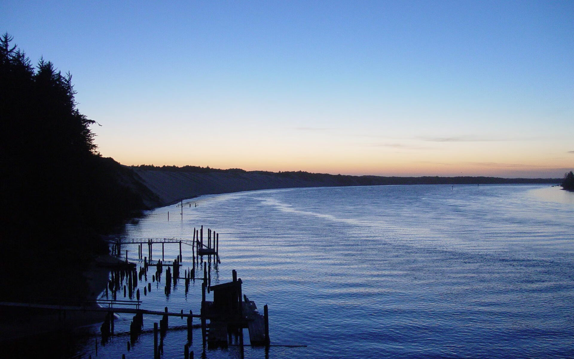 开云体育-华丽突破引爆全场！黄喜灿单骑闯关，比利时3-0碾压巴拉圭展露王者气象