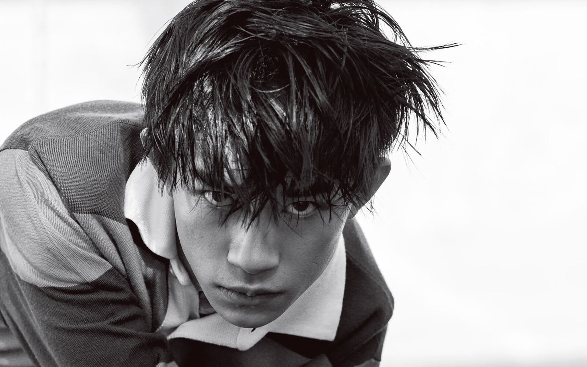 开云体育官网-德里赫特首秀爆发，雷恩主场2-0斩落比利亚雷亚尔，欧联杯黑马崛起！